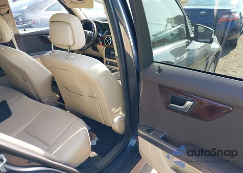 2014 Mercedes-Benz Glk 350 4Matic z USA, uszkodzony, nr VIN WDCGG8JB9EG315719